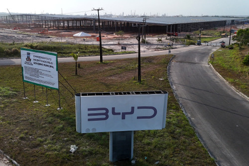 2025-05-27T160537Z_2_LYNXNPEL4Q0RE_RTROPTP_4_BYD-BRAZIL